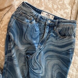 Hollister Women's Blue Patterned Straight Leg Jeans